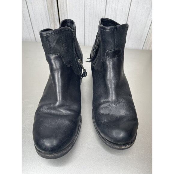 UGG Australia Penelope Booties Black Leather Zip Women's 7.5 Boots - Picture 4 of 8